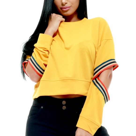 Just Enough Skin Top - Picture 7 of 8